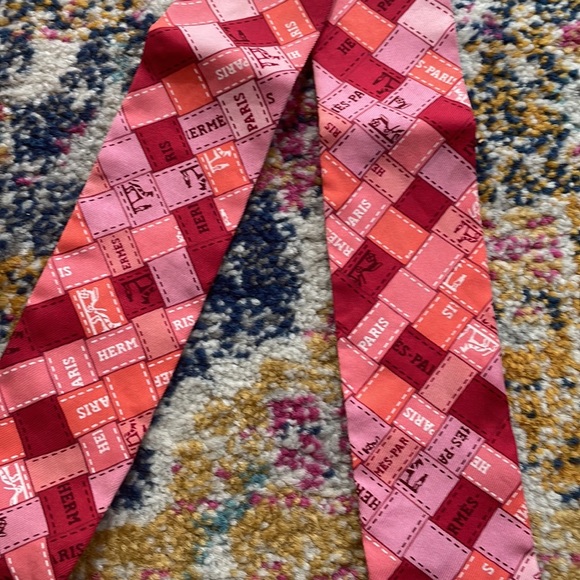 Twilly Hermès scarf with box - Picture 2 of 7